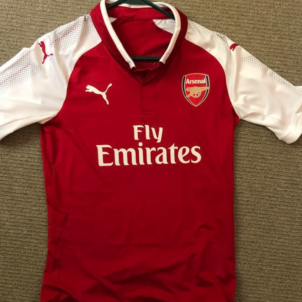 2017-18 Arsenal Home Active Fit Jersey
